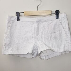 Guess Women White Shorts Size 6
